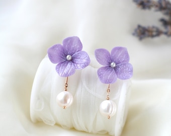 Lavender Lilac Hydrangea Flower earrings, Clay Floral stud earrings, Flower Bridal earrings, Bridesmaid earrings, Gift for her