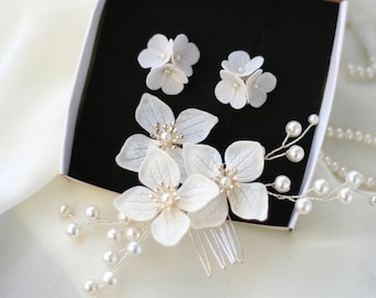 Stud Floral Earrings, White Flower Bridal Earrings, Flower Wedding Earrings, Hydrangea Jewelry