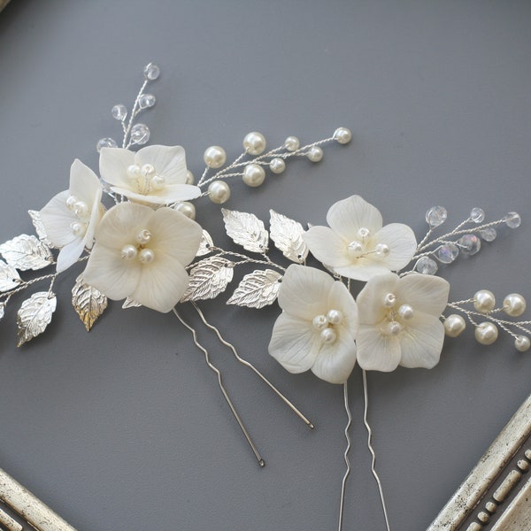 Hydrangea Hair Pin Wedding Hair Pins Flower Bridal Hair Pin Ivory Wedding hair flower Wedding hair accessories