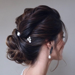 Set of 3 Pearl Hair pins Bridal hair pins Pearl Wedding hair pins Pearl Crystal hair pins Bridesmaids hair pins Bridal hair accessories