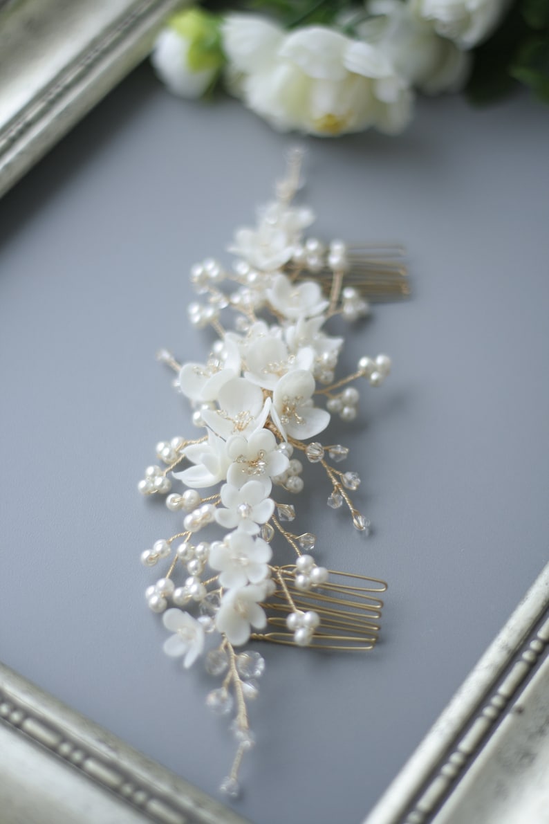 Pearl Flowers Wedding Headpiece, Clay Flower Wedding Hair Comb, Flower Bridal Headpiece, Pearl Wedding hair accessories image 4