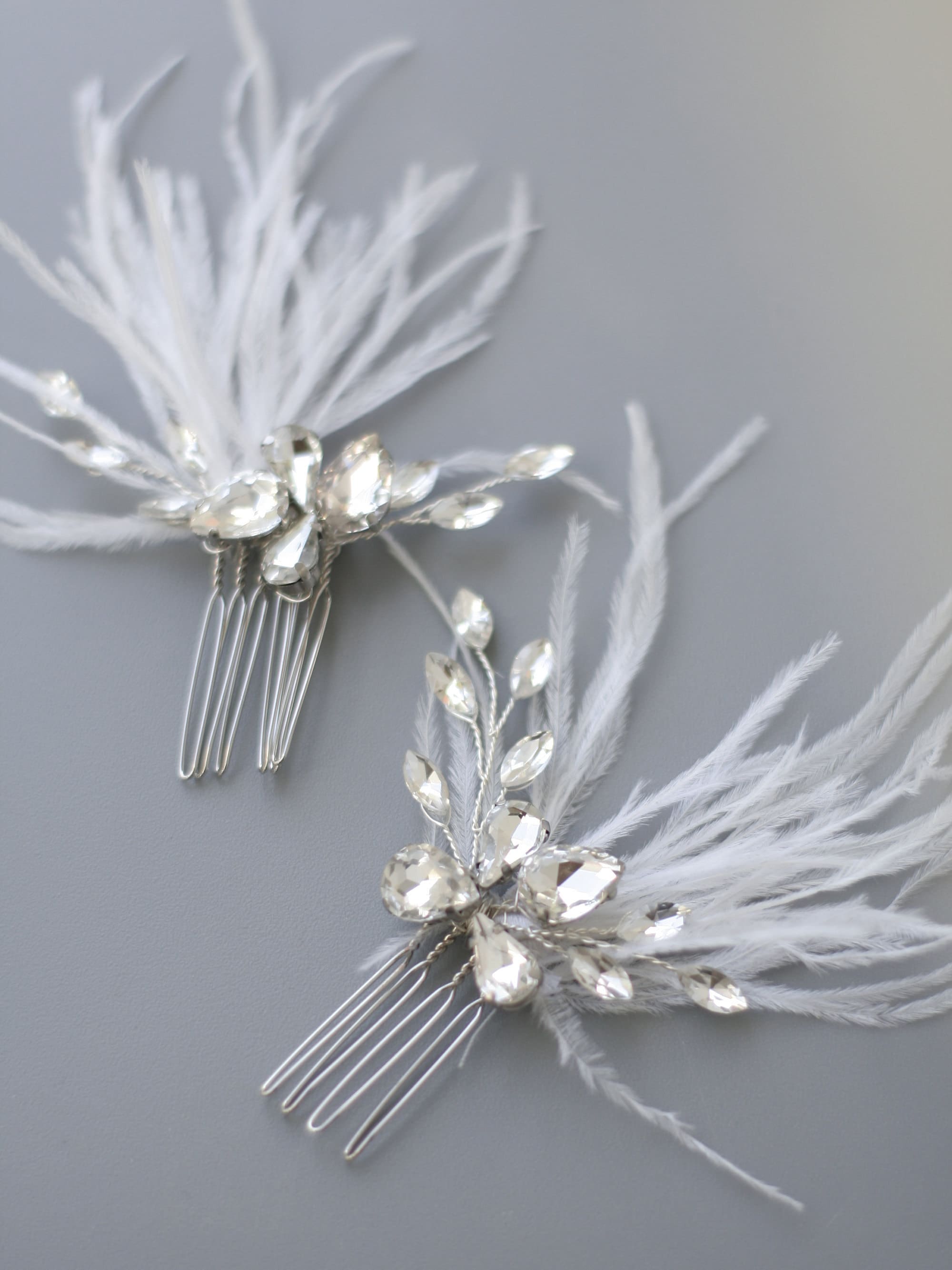 Carolina Herrera hair comb with feathers Feather combs | Large Comb main image 2