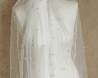 Pearl Wedding Veil: Mix Size Pearls, Soft Tulle, Bridal Accessories
