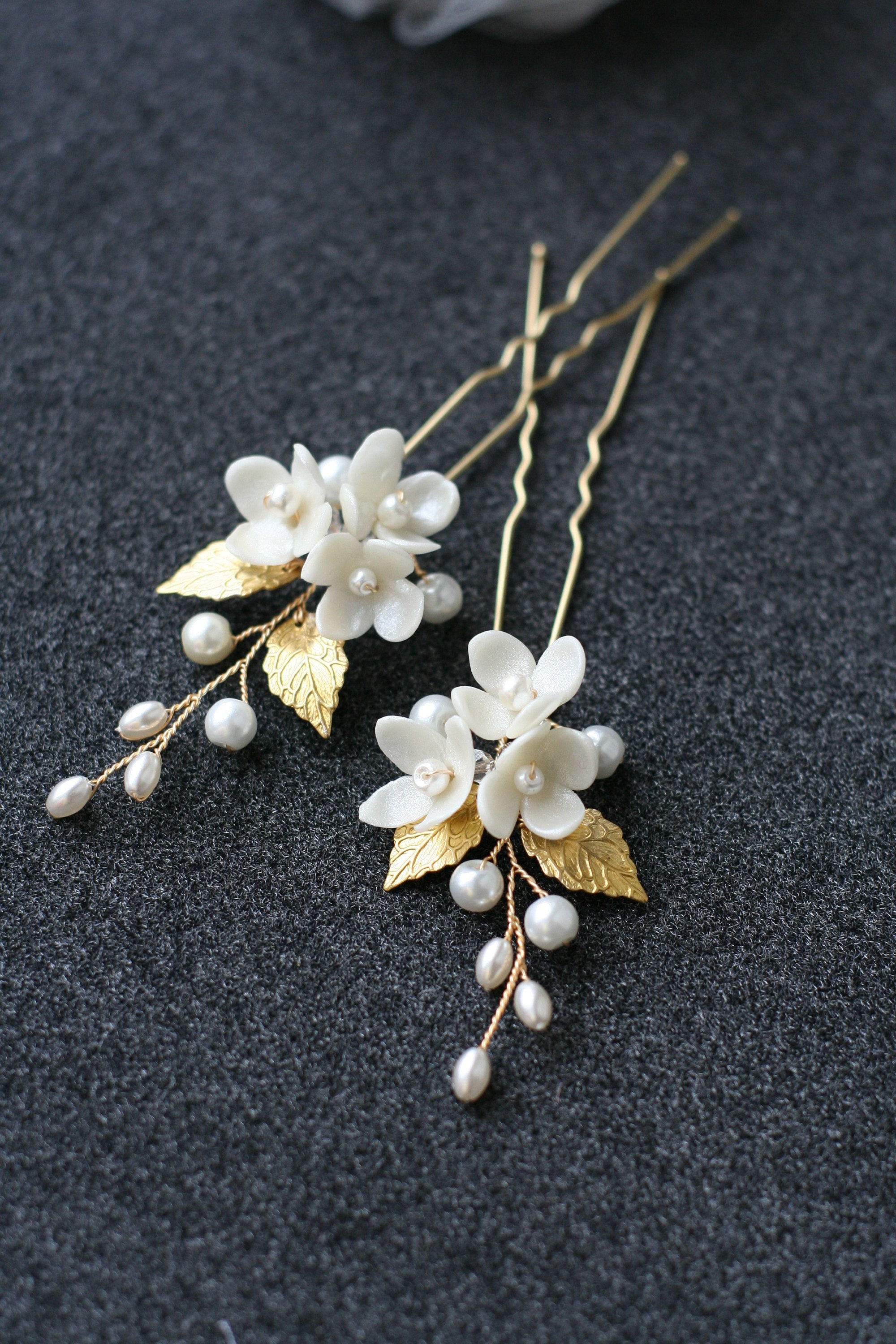 White Flower Bridal Hair Pins: Pearl & Gold Leaf Wedding 