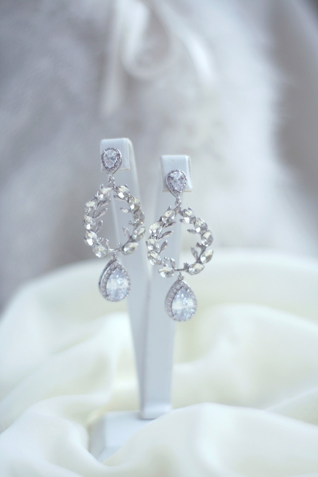 Silver Crystal Earrings Wedding Earrings Crystal Drop Bridal - Etsy