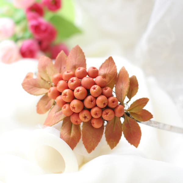 ローワンベリークラウン：ポリマークレイのベリー秋ヘッドピース