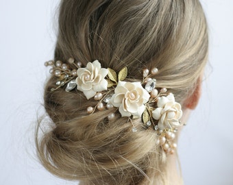 Peach Pearl Flower Headpiece, Flower Wedding hair vine, Gardenia Flower Wedding Hair Comb