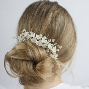 Pearl Flowers Wedding Headpiece, Clay Flower Wedding Hair Comb, Flower Bridal Headpiece, Pearl Wedding hair accessories image 9