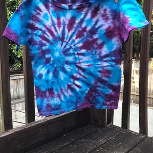 Tie-dyed tee: youth small (6-8)