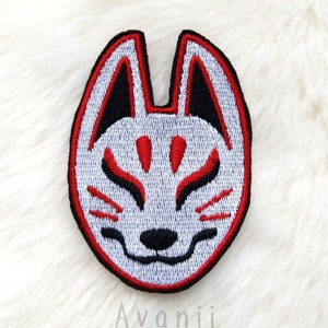 Kitsune Mask / Japanese Fox - Embroidered Iron-on Patch