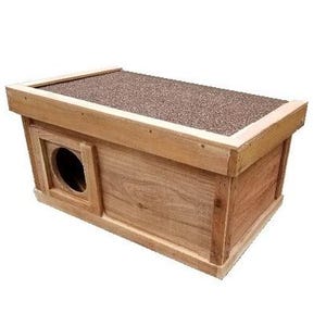 Cedar Outdoor Cat House: All-Weather Shelter for Feral Cats, Left FRONT, ROUND