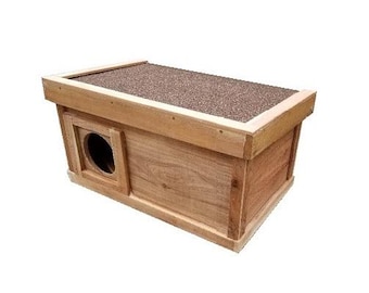 Cedar Outdoor Cat House: All-Weather Shelter for Feral Cats, Left FRONT, ROUND
