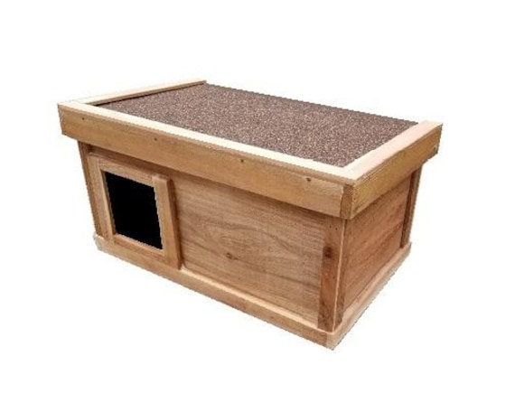 Cedar Outdoor Cat House: All-Weather Shelter for Feral Cats, Left FRONT, SQUARE