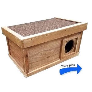 Cedar Outdoor Cat House: All-Season Feral Cat Shelter, Right FRONT, ROUND