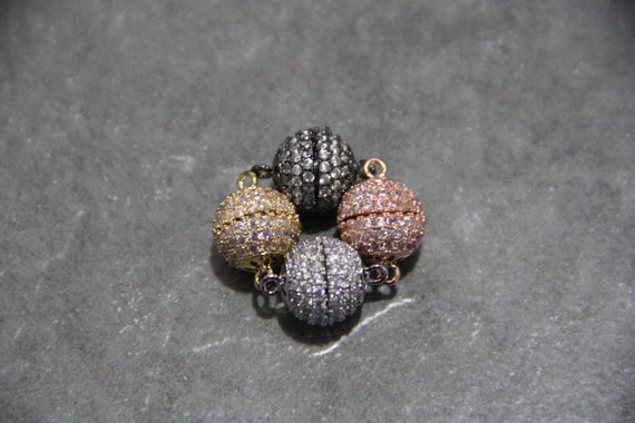 CZ Micro Pave 14mm Round Magnetic Clasp