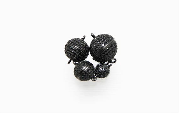 Black CZ Micro Pave 8-14mm Round Magnetic Clasp