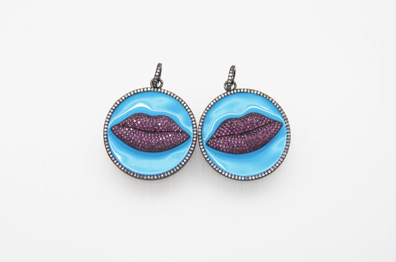 CZ Micro Pave Enamel 35mm Disc With Red Lip