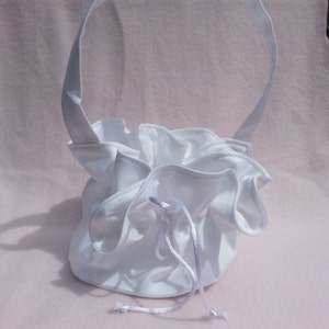 White Satin Bubble Purse - Red Poinsettia Embroidery Inside