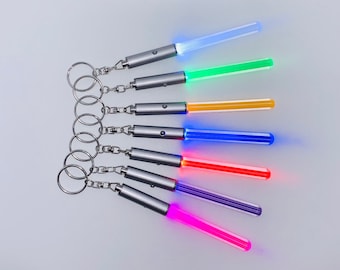 Star Wars Light Up Lightsaber Keychain