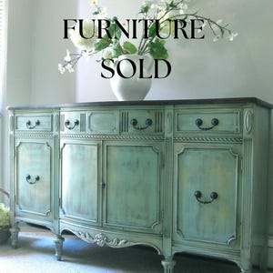 SOLD!!!!!! Antique BERNHARDT Hepplewhite Sheraton French Country Design Hand Painted Weathered Rustic Buffet Sideboard Media Console