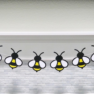 Bee Garland: Cardstock Birthday Party Decor