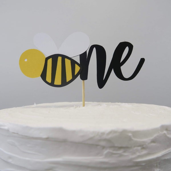 Bee Cake Topper, Bee First Birthday, Beeday Party Decor, Bee Theme Cake, Beeday Cake, Cake Topper, Bee Theme, Bee First Birthday