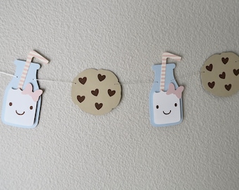 Milk and Cookies Garland: Party Banner, 2.5 ft