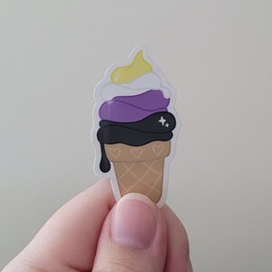 Pride Ice Cream Stickers: Niet Binair