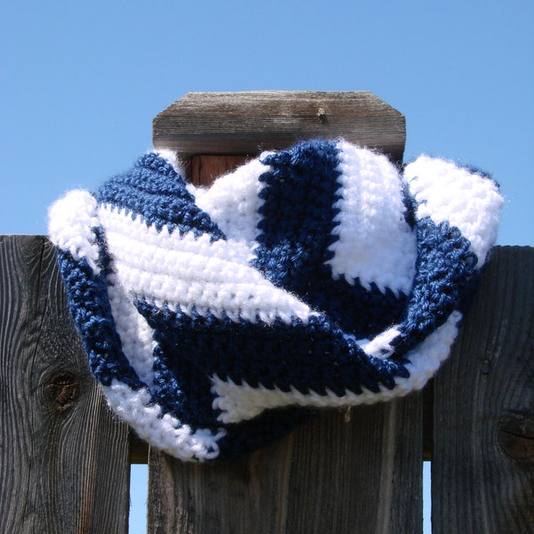 Chevron Infinity Scarf, Chevron Scarf, Crochet Chevron Scarf, Crochet Scarf, Chevron Circle Scarf, Circle Scarf, Chevron, White and Blue