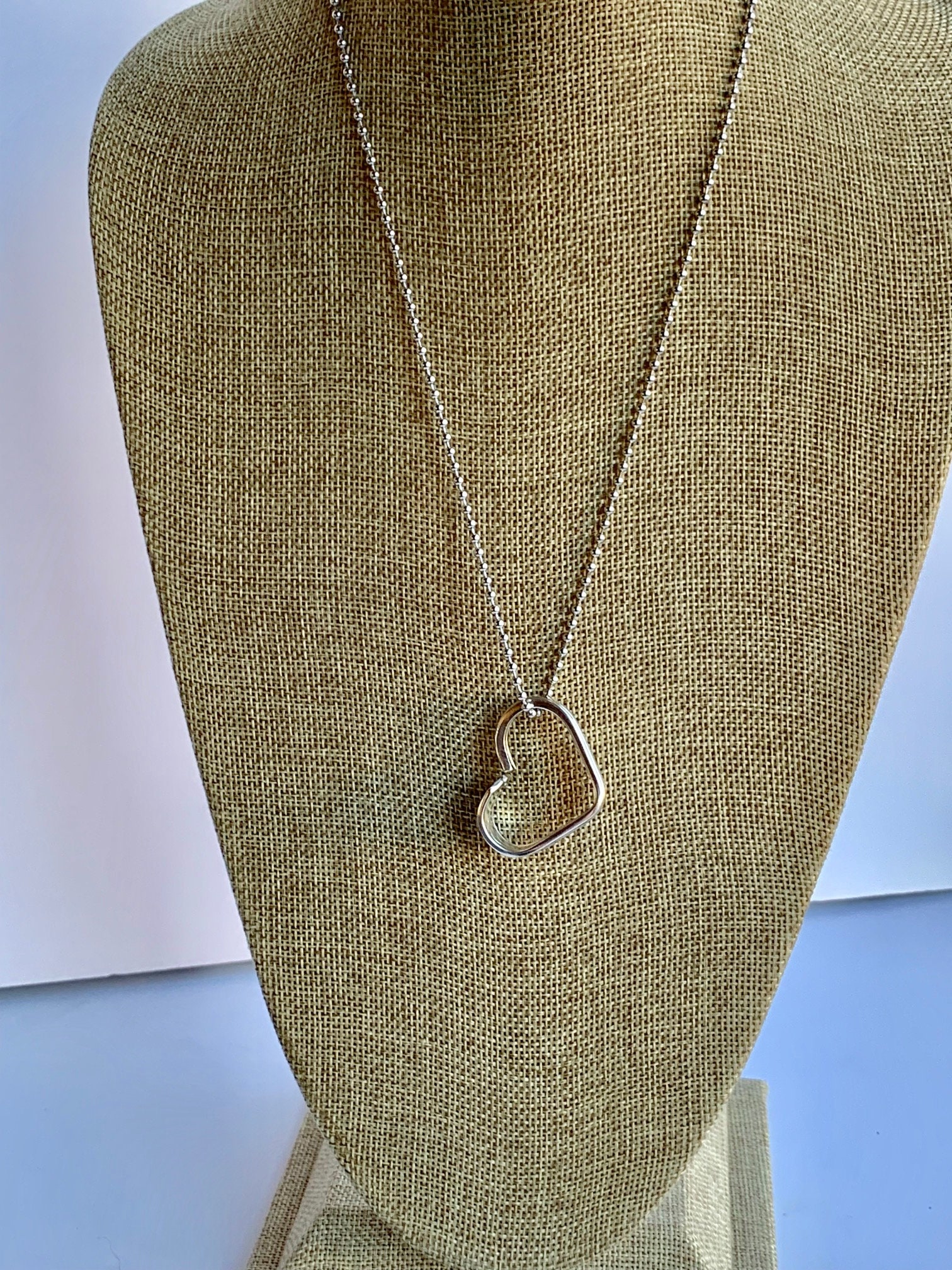 Vintage heart necklace 🪸