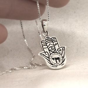 Mid-size 925 Sterling Silver Hamsa Necklace with Hebrew Word Chai