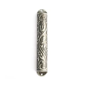 Estuche pequeño para mezuzá de hierro con diseño de trigo. Diseño moderno. Regalo de inauguración de la casa judía. Se adapta a pergamino de 7 cm. Fabricado en Israel.