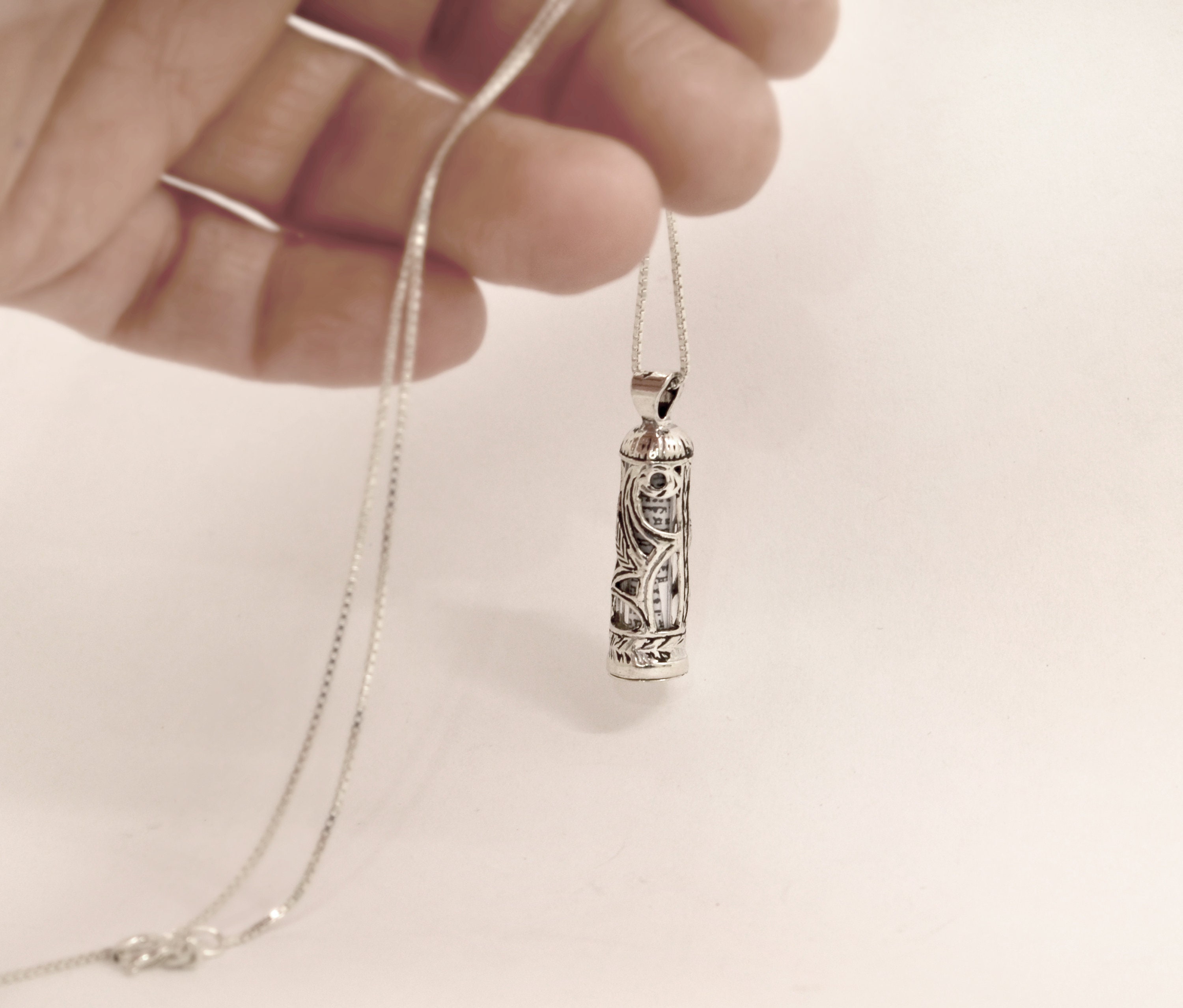 Mezuzah Halskette Sterling Silber Mezuzah Halskette Mit Davidstern – 925 Sterling Silber Anhänger An 18 Zoll Schlangenkette Religiöser Schmuck Schlangenkette
