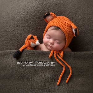 CROCHET PATTERN- Newborn Hat with Matching Amigurumi Fox Plush, Crochet Newborn Fox Photo Prop, Fox Stuffed Animal with Bonnet Fox Hat