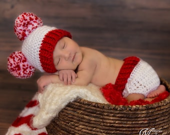 CROCHET PATTERN- Crochet Pom-Pom Hat and Diaper Cover Pattern, 0-3 Months and 3-6 Months Baby Girl Crochet Outfit