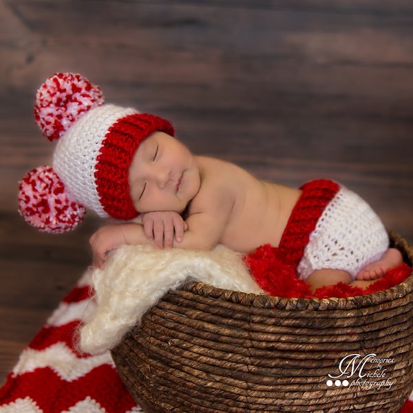 CROCHET PATTERN- Crochet Pom-Pom Hat and Diaper Cover Pattern, 0-3 Months and 3-6 Months Baby Girl Crochet Outfit