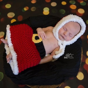 CROCHET PATTERN- Newborn Christmas Mrs. Claus Bonnet Hat and Skirt Outfit, Crochet Newborn Baby Girl Christmas Photo Prop, First Christmas