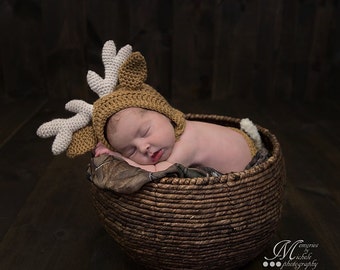 Pattern- Crochet Newborn Deer Hat and Diaper Cover Set, Crochet Newborn Reindeer or Deer Photo Prop, Babies First Christmas Crochet Pattern