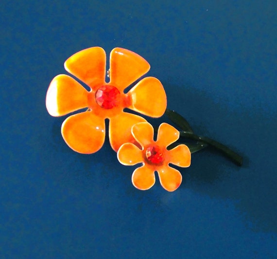 Vintage Retro Orange Daisy Flower Enameled Brooch… - image 4