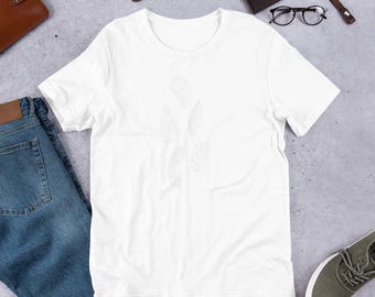ワイルドフェザーTシャツ ユニセックス、ボヘミアンフェザーデザインTシャツ、自然にインスパイアされたシャツ、彼女へのギフト、彼へのギフト、フェザーグラフィックTシャツ