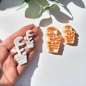monster plant clay cutter, fly trap polymer clay cutting tool