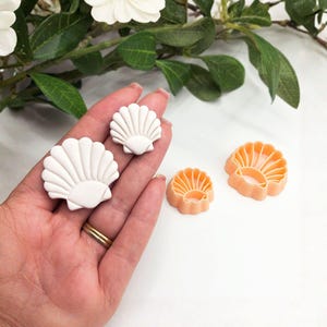 Shell Clay Cutter: Seashell Shape Cutting Tool for Polymer Clay Jewellery Makers of Earrings & Pendants.