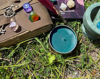 PREORDER Dashing Rogue CANDLE, Polyhedral Dice Set, DND Candle, Dungeons And Dragons Gamer Soy Wax Candle
