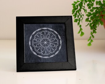 Tirage d’art 6x6 – Sternbergia mandala sur un beau papier de bambou écologique