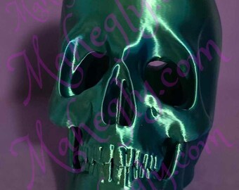 Skull Pencil Holder/Makeup Brush Holder - DND Dice Holder