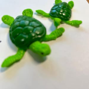 Sea Turtle Miniatures, Sea Turtle Adult and Baby, Terrarium Decor, Fairy Garden Accessory, Diorama Accessory, Turtles