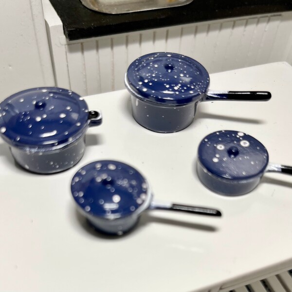 1:12 scale Miniature Spatterware Pots and Pans in Red or Blue, 8 pc and 6 pice sets. Kitchen Accessory, Diorama Decoration, Ships Free