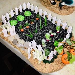 OOAK Miniature Vegetable Garden: Dollhouse Diorama Accessory