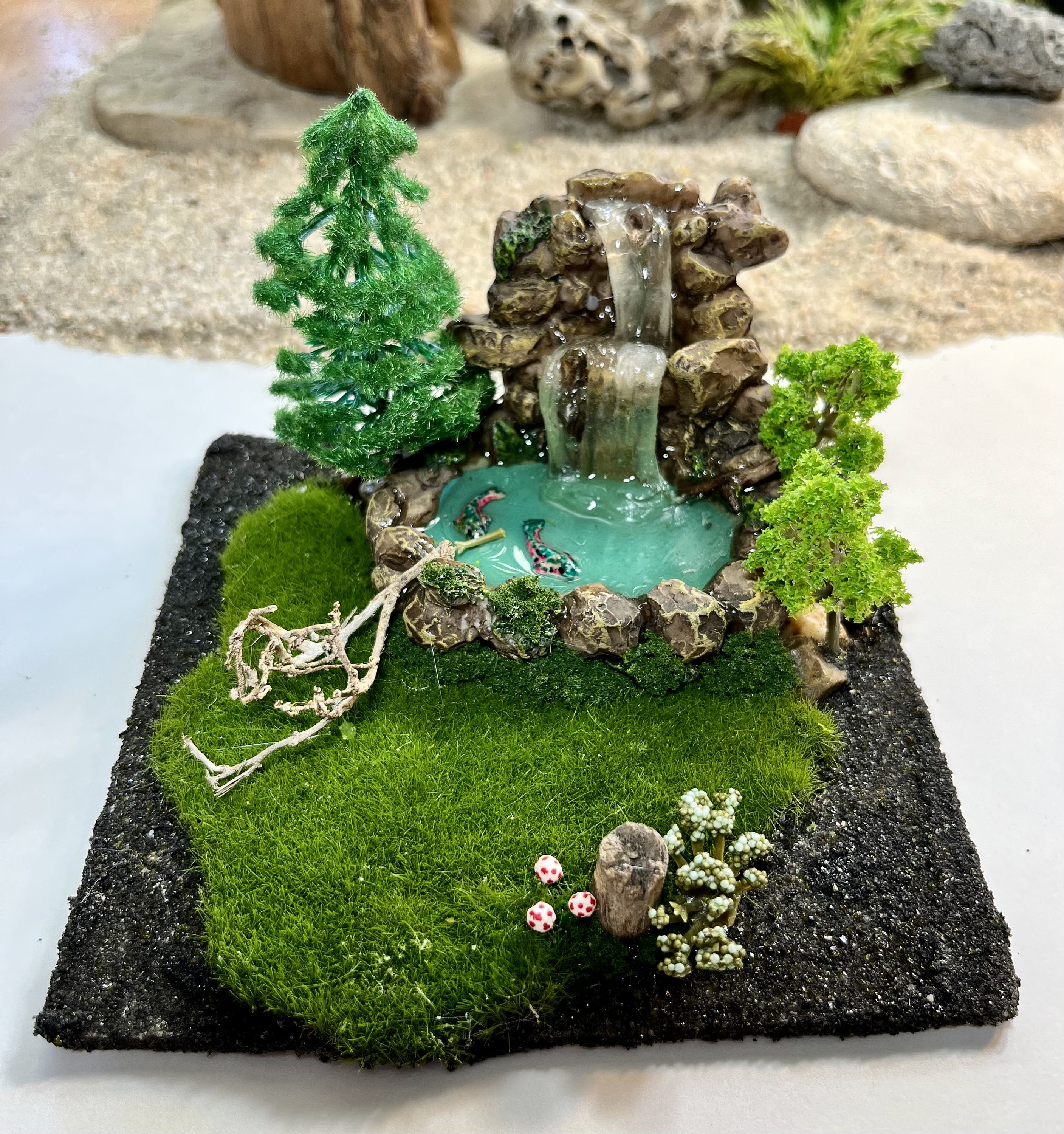 Miniature Fairy Garden Waterfall Pond: Zen Terrarium Scene, HO