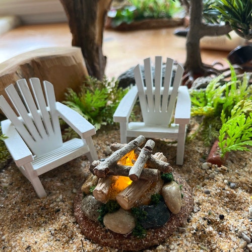 Miniature Lighted Campfire: Dollhouse Fairy Garden Cake Topper